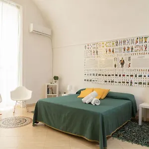 neapolitan-style-apartment.hotels-amalfi.com/